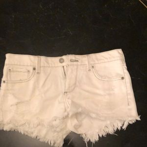 White denim in cutoff style
